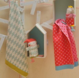 Juwel Receiving Blanket with Puppet-0